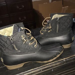 All black Sperry Top-Sider Boots